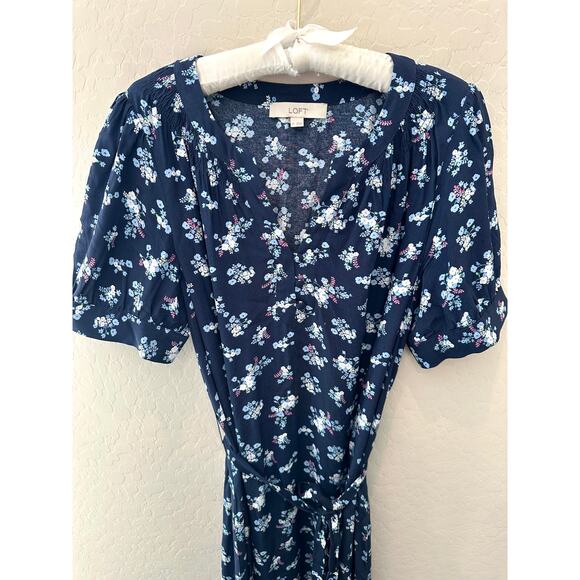 LOFT | Navy Blue Floral Midi Dress Puff Sleeve Belted V-Neck | Size 14 - Picture 2 of 7